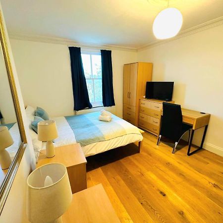 Cosy Home In Kensington - Great Location! 3 Minutes Walk To Earl'S Court Station Londen Buitenkant foto