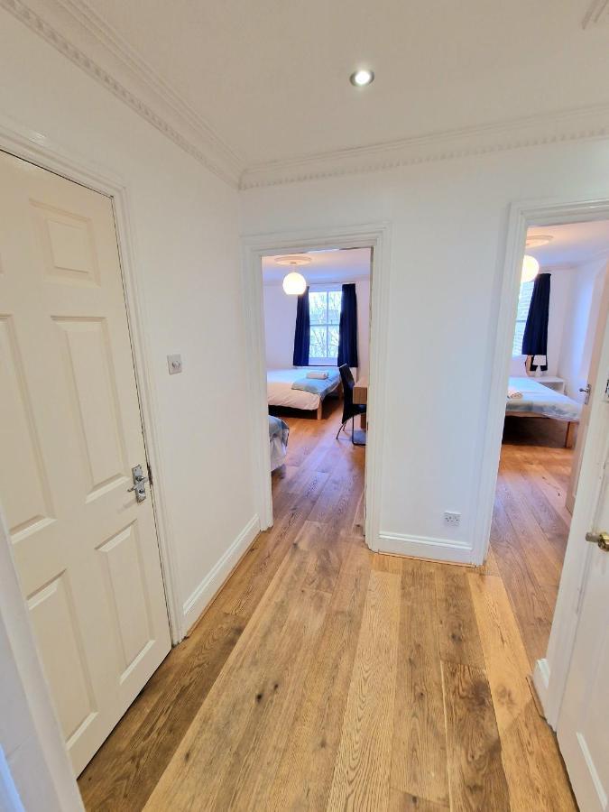 Cosy Home In Kensington - Great Location! 3 Minutes Walk To Earl'S Court Station Londen Buitenkant foto